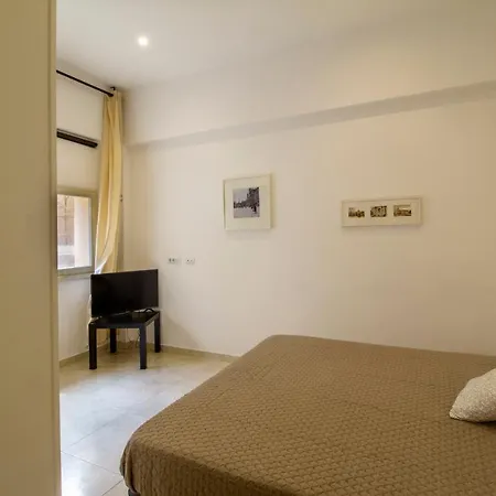 Borgo San Lazzaro Cozy Flat アパート *