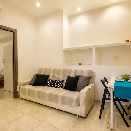 Borgo San Lazzaro Cozy Flat * Róma